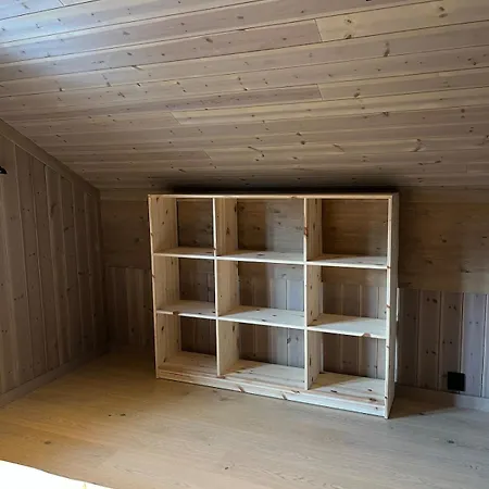 Baesta Laeget, 200m Lift Och 5m Spar Chalet