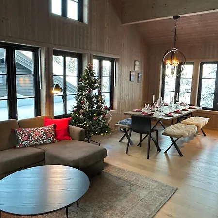 Baesta Laeget, 200m Lift Och 5m Spar Chalet