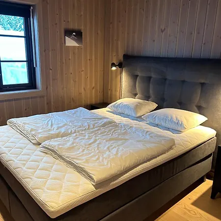 Baesta Laeget, 200m Lift Och 5m Spar Chalet